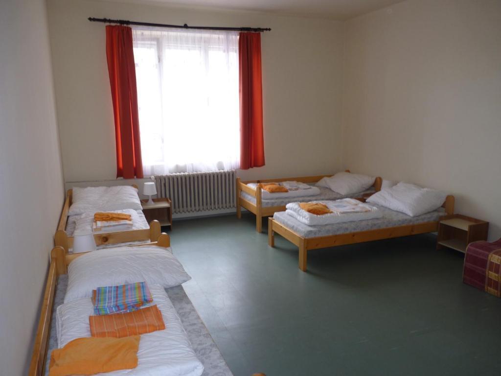 Hostel Bernarda Bolzana Tábor Zimmer foto